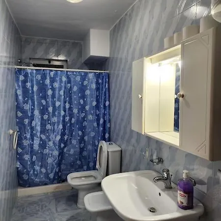 Emma's Place Apartment